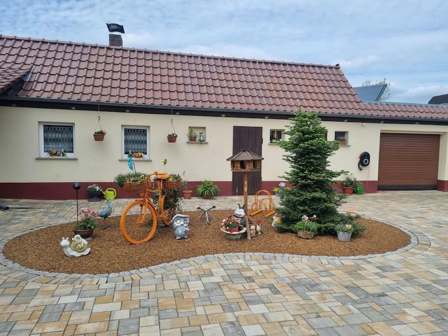 Lauta Ferienwohnung *Zur Weinbergstrasse* מראה חיצוני תמונה